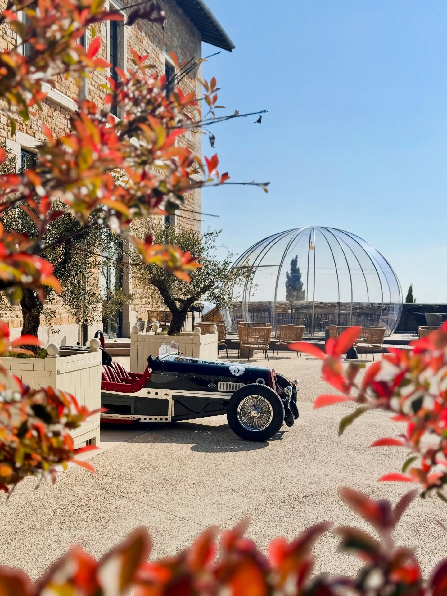 Balade du jour au @hotelfortstlaurent à la Croix-Rousse
😎🤩
#hotellyon #croixrousse #electrique #voiturefrancaise